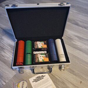 Poker Chip Set with Carrying Case Dice Set and 2 Card Decks